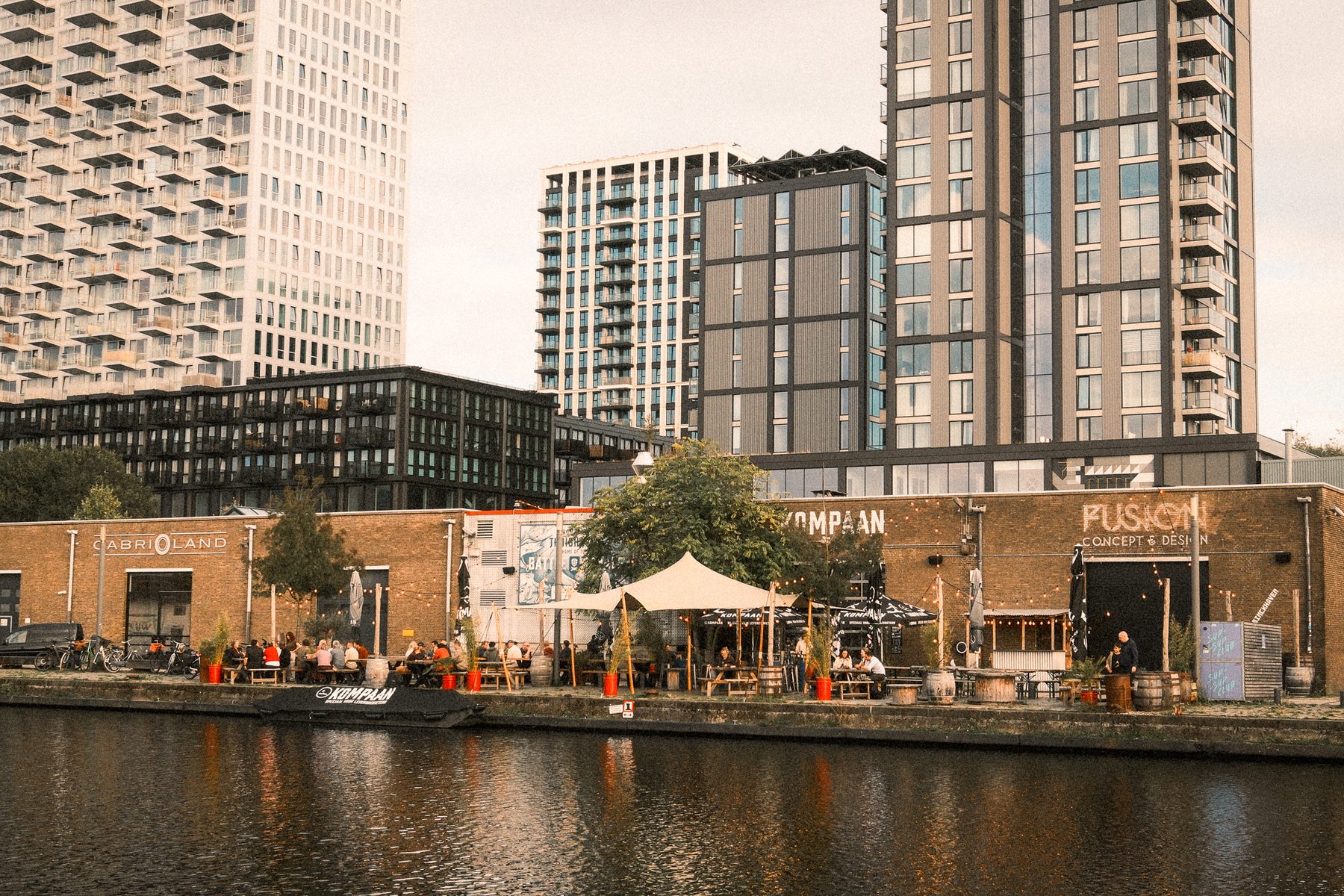 De stad aan het water